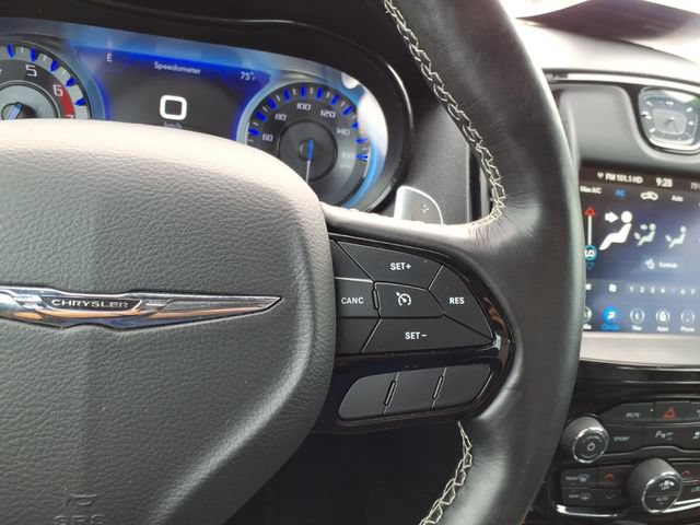 Used 2022 Chrysler 300 S w/ Comfort Group RWD image 19