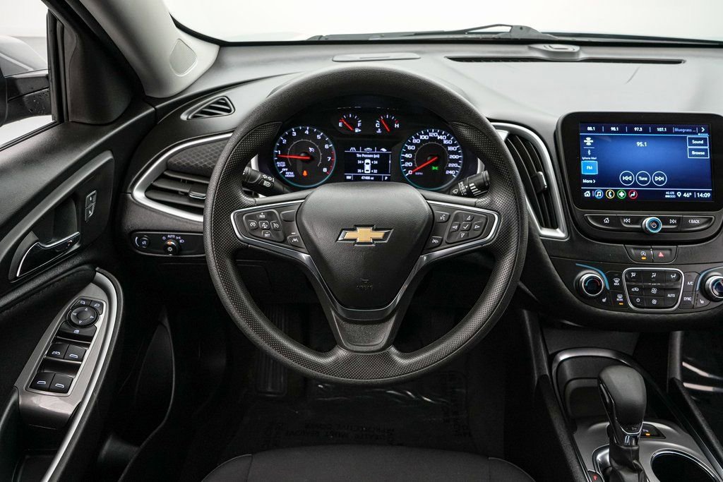 Used 2024 Chevrolet Malibu LT image 13