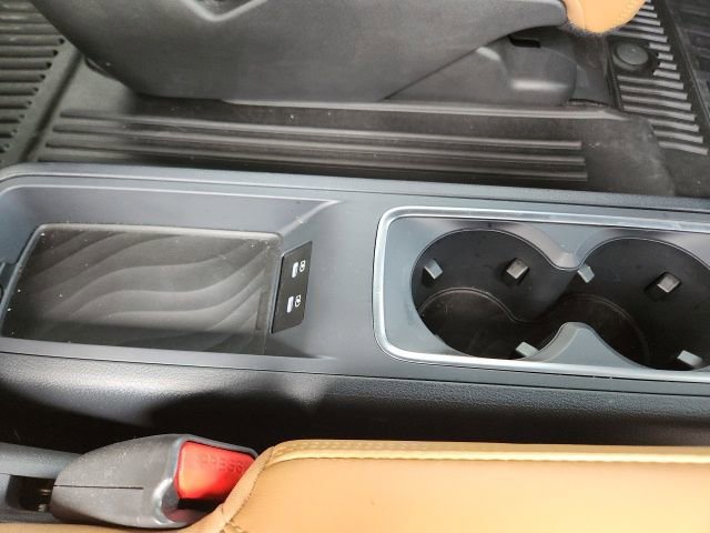 Used 2025 Nissan Armada SL w/ Captain's Chari Seat Package RWD image 18