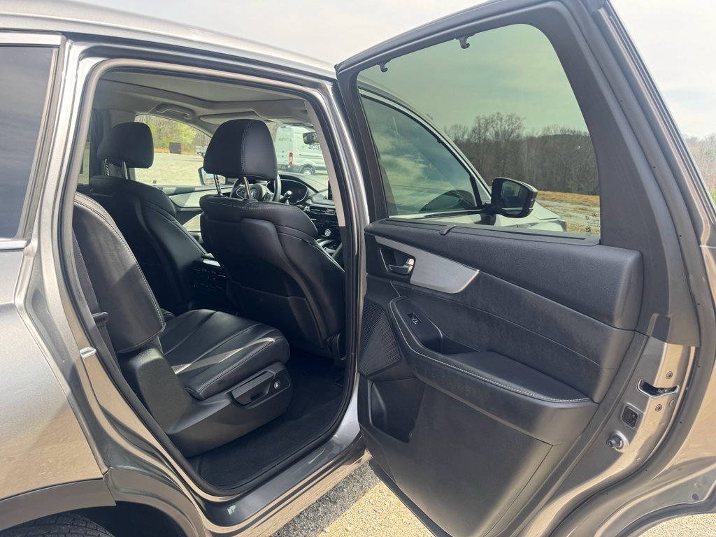 Used 2023 Acura MDX w/Technology Package image 35