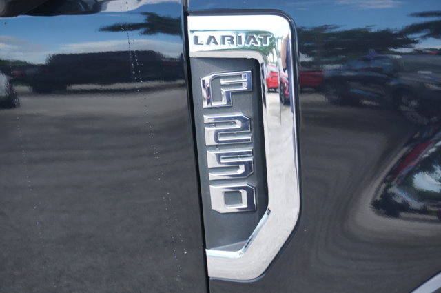 Certified 2021 Ford F250 Lariat w/ Tremor Off-Road Package AWD/4WD image 46