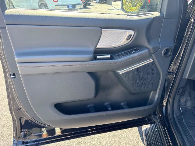 Certified 2025 Ford Expedition Max Active AWD/4WD image 11