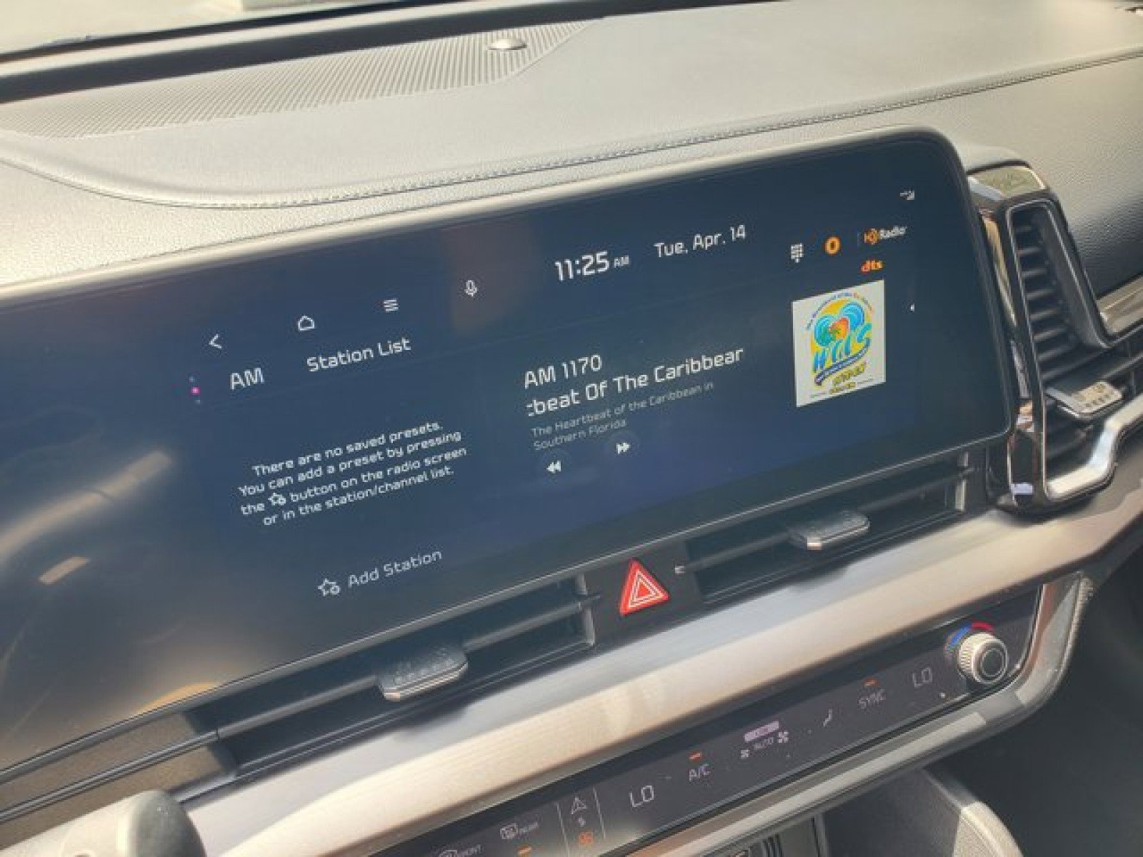 Used 2024 Kia Sportage EX image 20