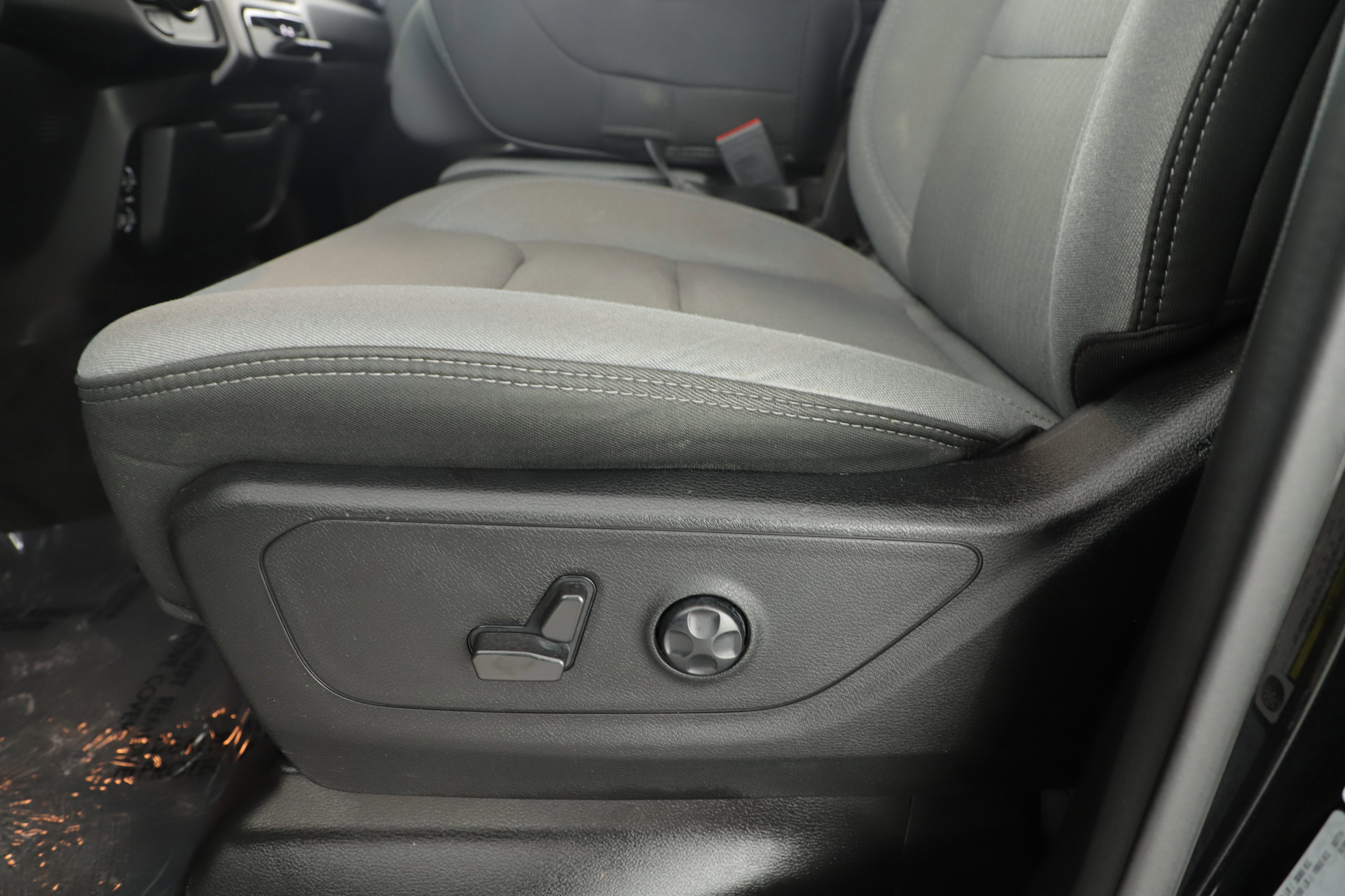 Used 2021 RAM 1500 Lone Star image 11