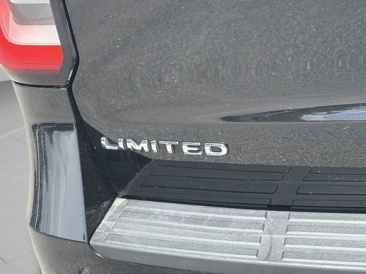 Certified 2024 Ford Expedition Max Limited RWD image 10