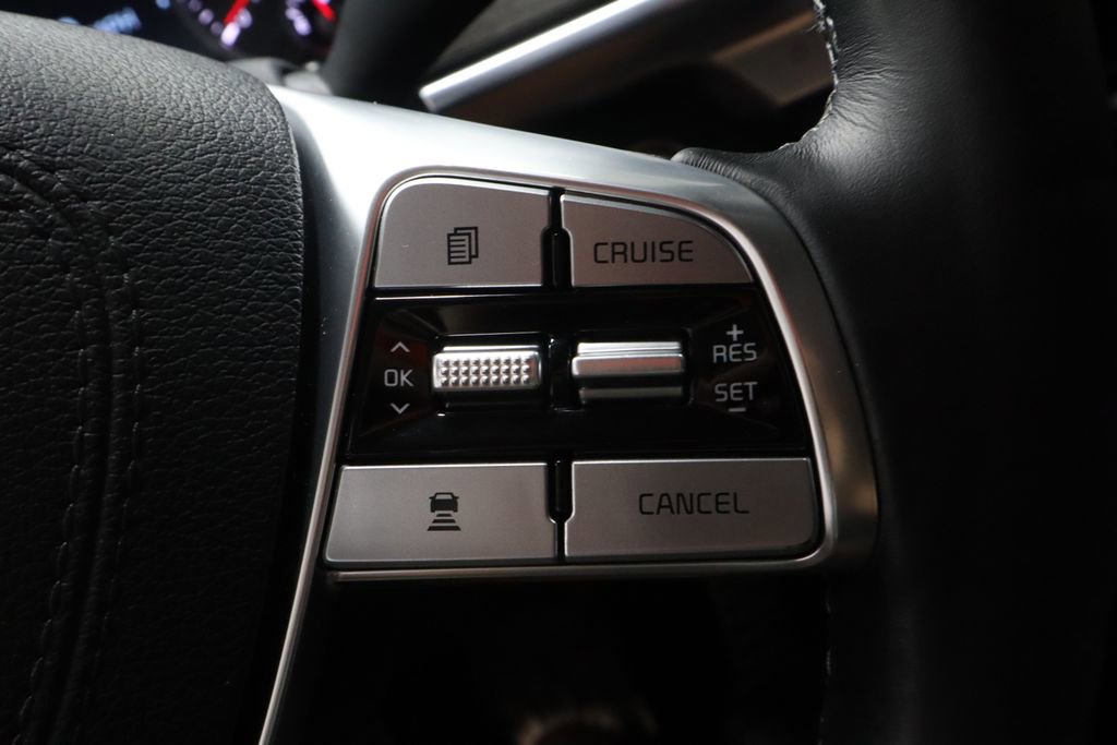 Used 2022 Kia Telluride SX w/ SX Prestige Package image 29