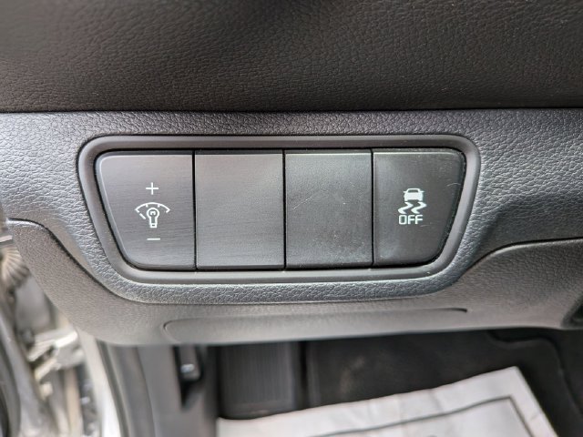 Used 2023 Kia Forte LXS FWD image 14