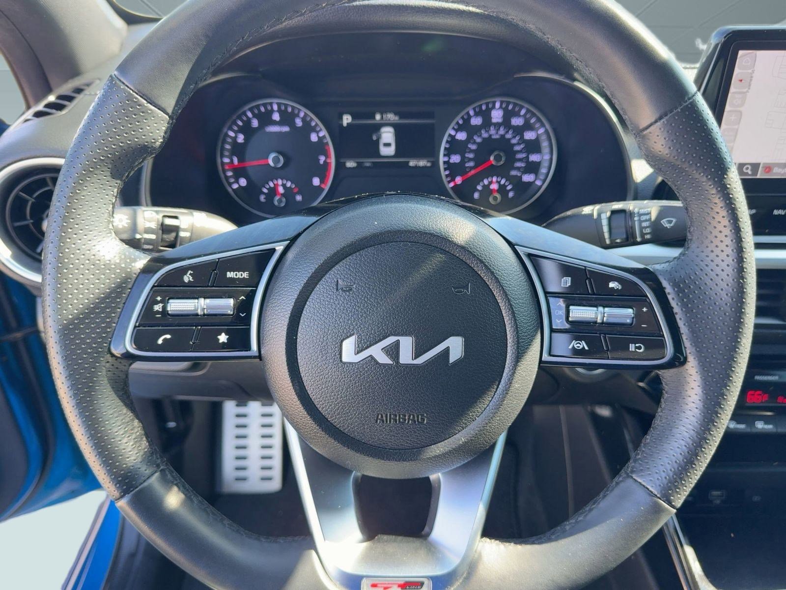 Used 2023 Kia Forte GT-Line image 15