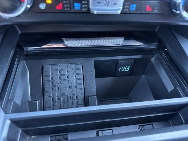 Certified 2024 Ford F350 Lariat w/ Lariat Ultimate Package image 28