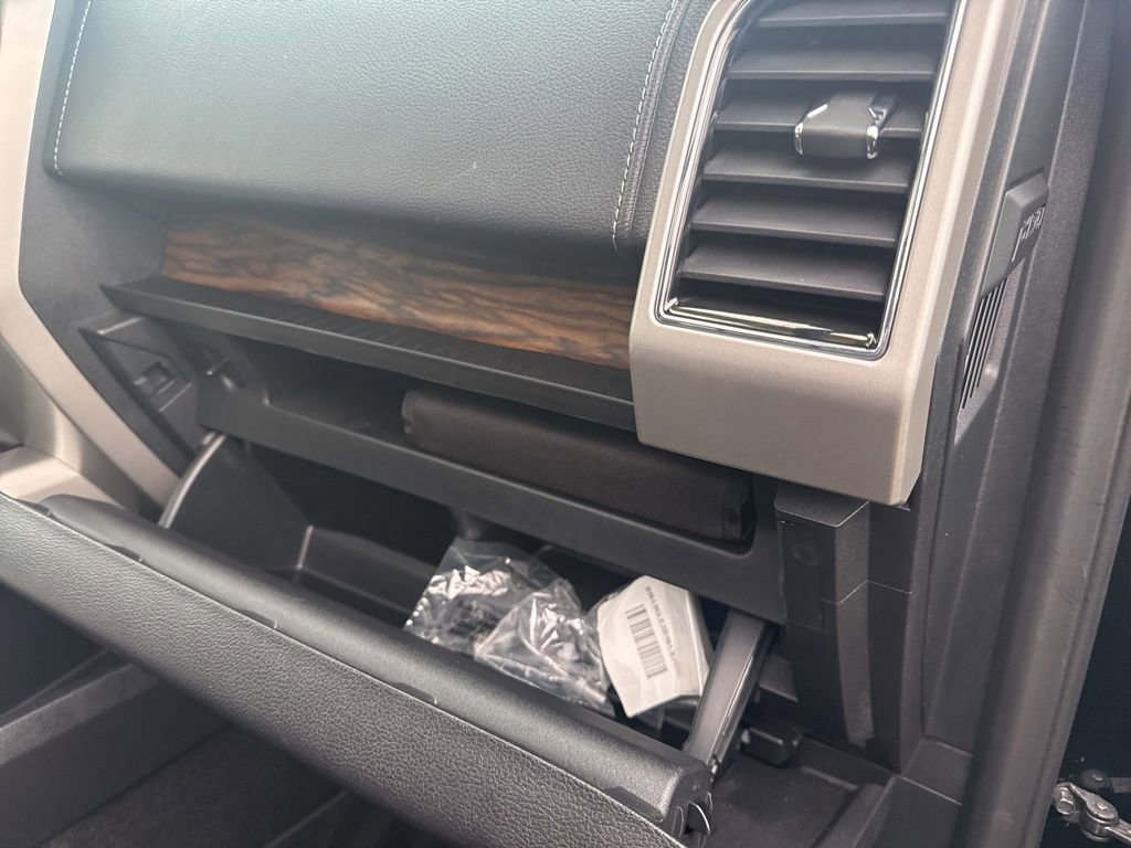 Certified 2018 Ford F150 Lariat w/ Equipment Group 502A Luxury image 53