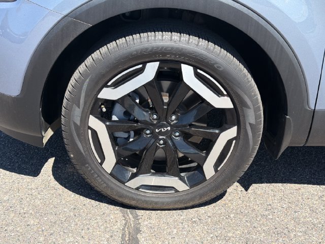 Used 2024 Kia Telluride EX FWD image 25