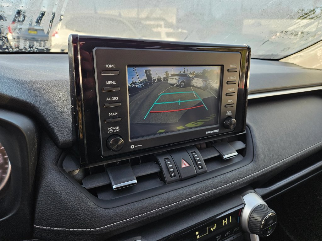 Used 2022 Toyota RAV4 XLE Premium AWD/4WD image 30
