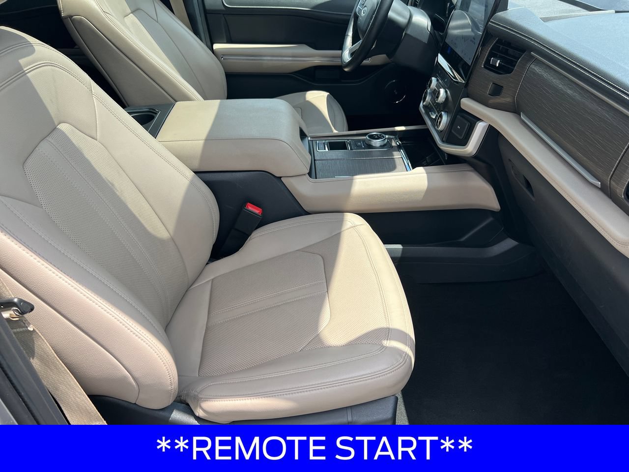 Certified 2024 Ford Expedition Limited RWD image 15