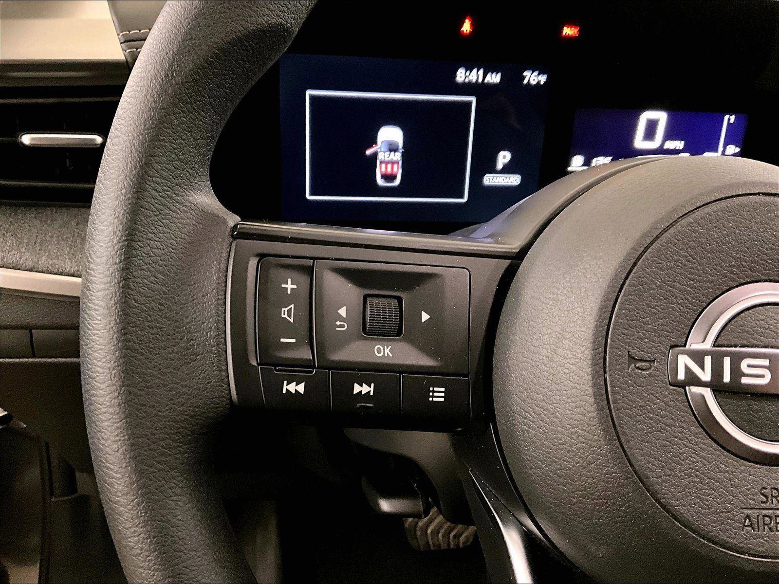 Used 2025 Nissan Kicks SV image 17