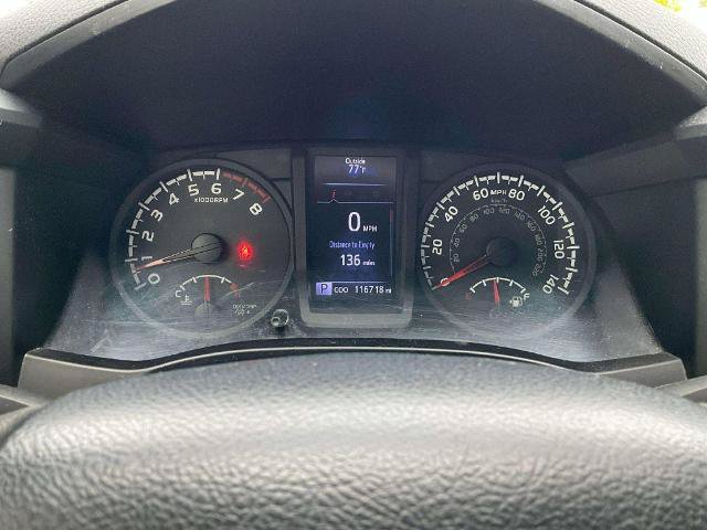 Used 2018 Toyota Tacoma SR AWD/4WD image 10