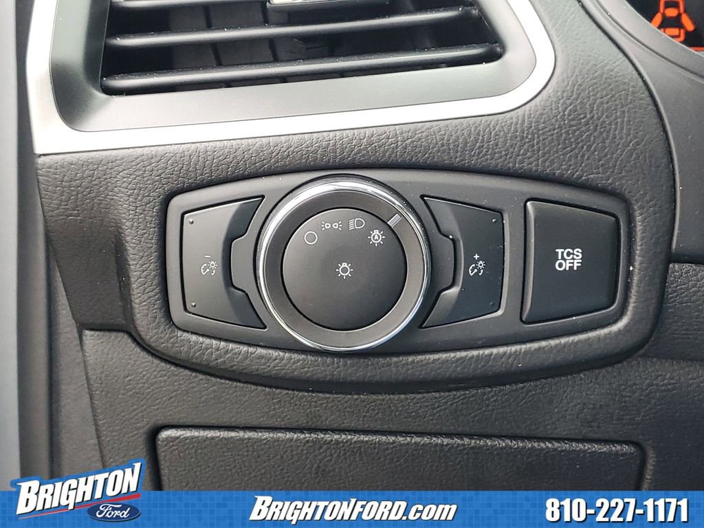 Certified 2023 Ford Edge SEL image 17