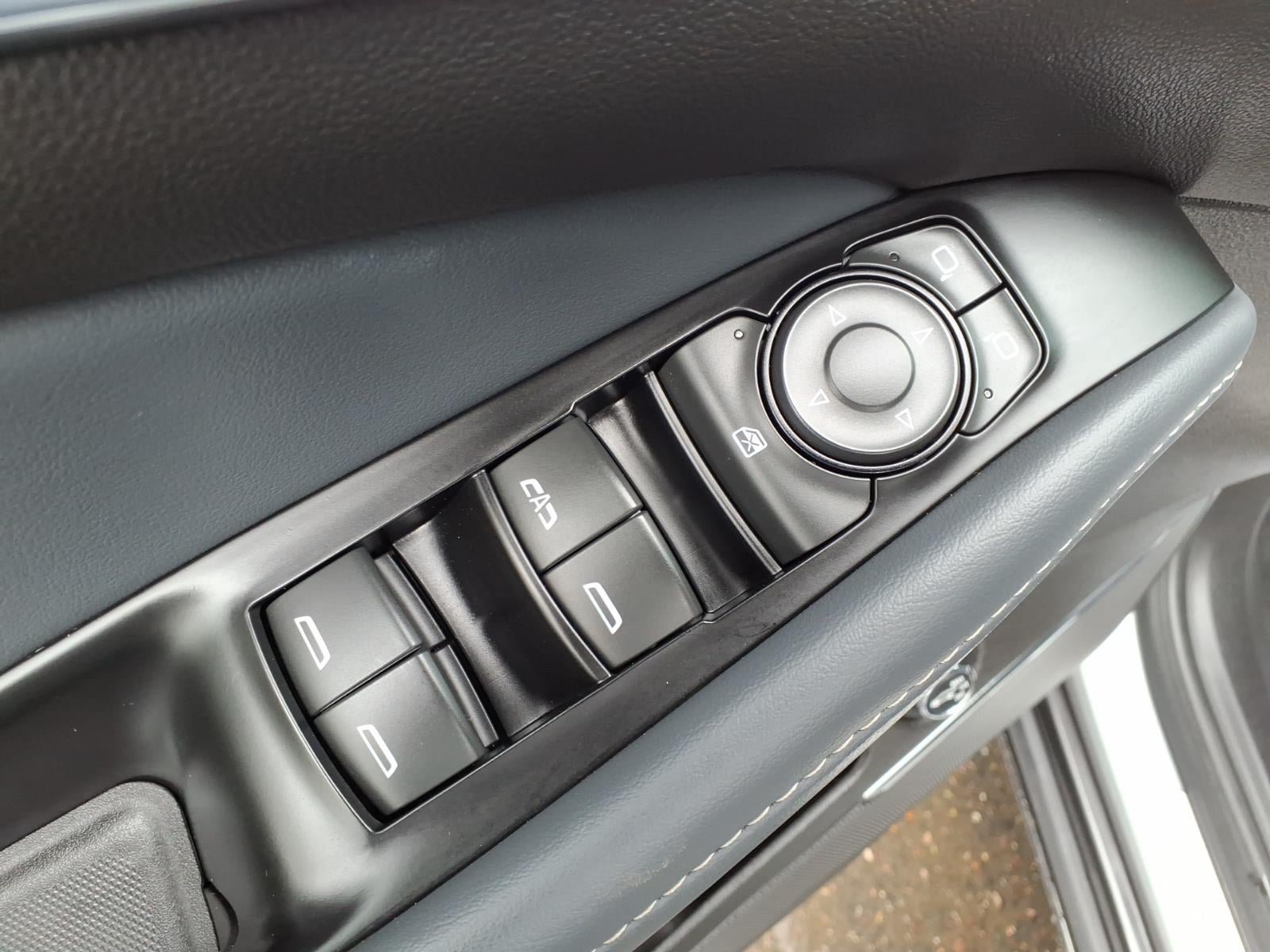 Used 2024 Buick Enclave Essence FWD image 22