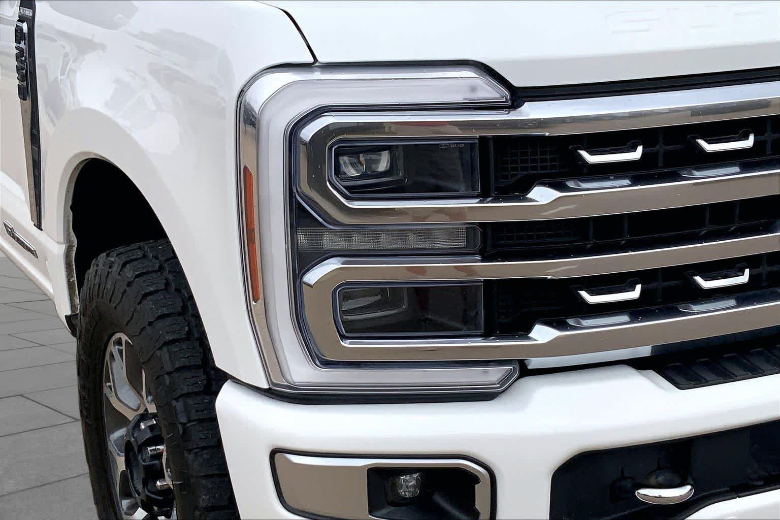 Certified 2024 Ford F250 Platinum AWD/4WD image 28