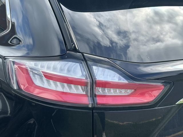 Certified 2019 Ford Edge SEL w/ Equipment Group 201A AWD/4WD image 7