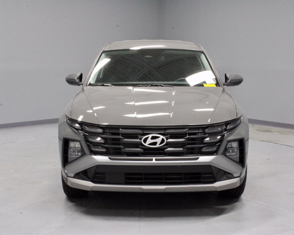 Used 2025 Hyundai Tucson SE FWD image 6