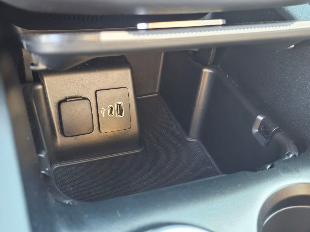 Certified 2025 Ford Explorer ST-Line image 28