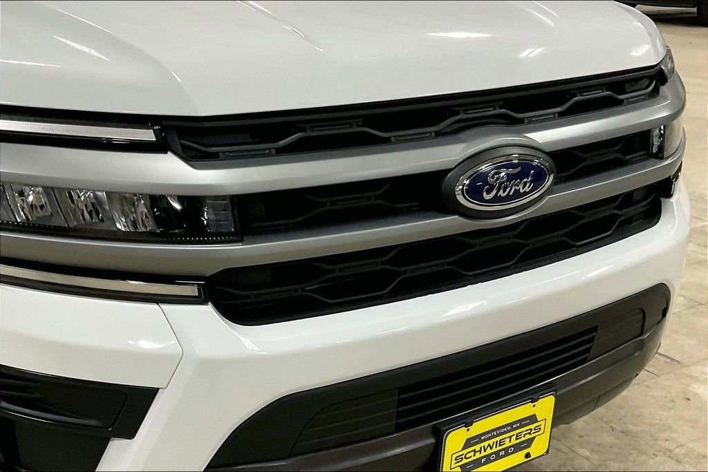 Certified 2024 Ford Expedition Max XLT image 29