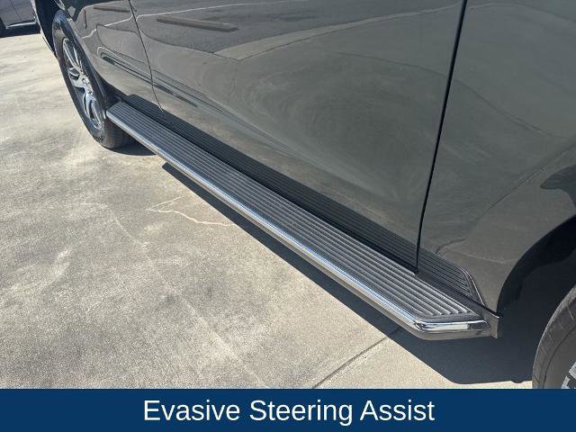 Certified 2023 Ford Expedition XLT image 9