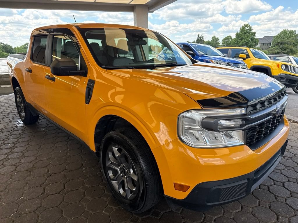 Certified 2022 Ford Maverick XLT FWD image 4