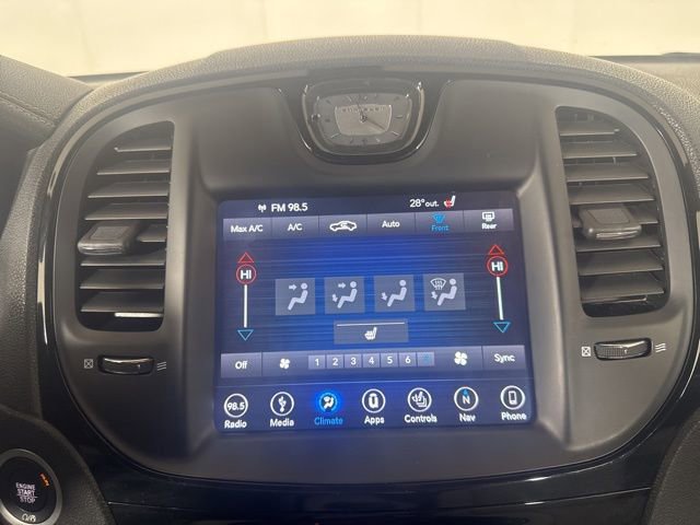 Used 2018 Chrysler 300 S image 16