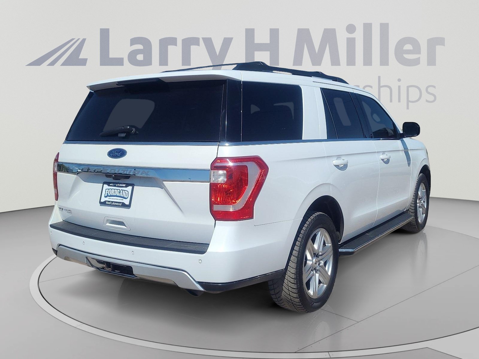 Certified 2021 Ford Expedition XLT AWD/4WD image 5