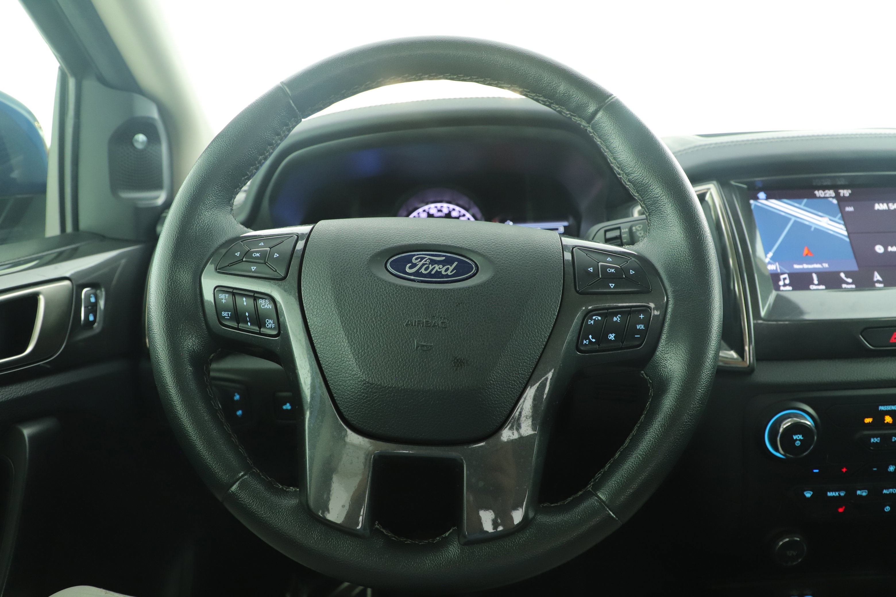 Certified 2019 Ford Ranger Lariat w/ Equipment Group 501A Mid image 14