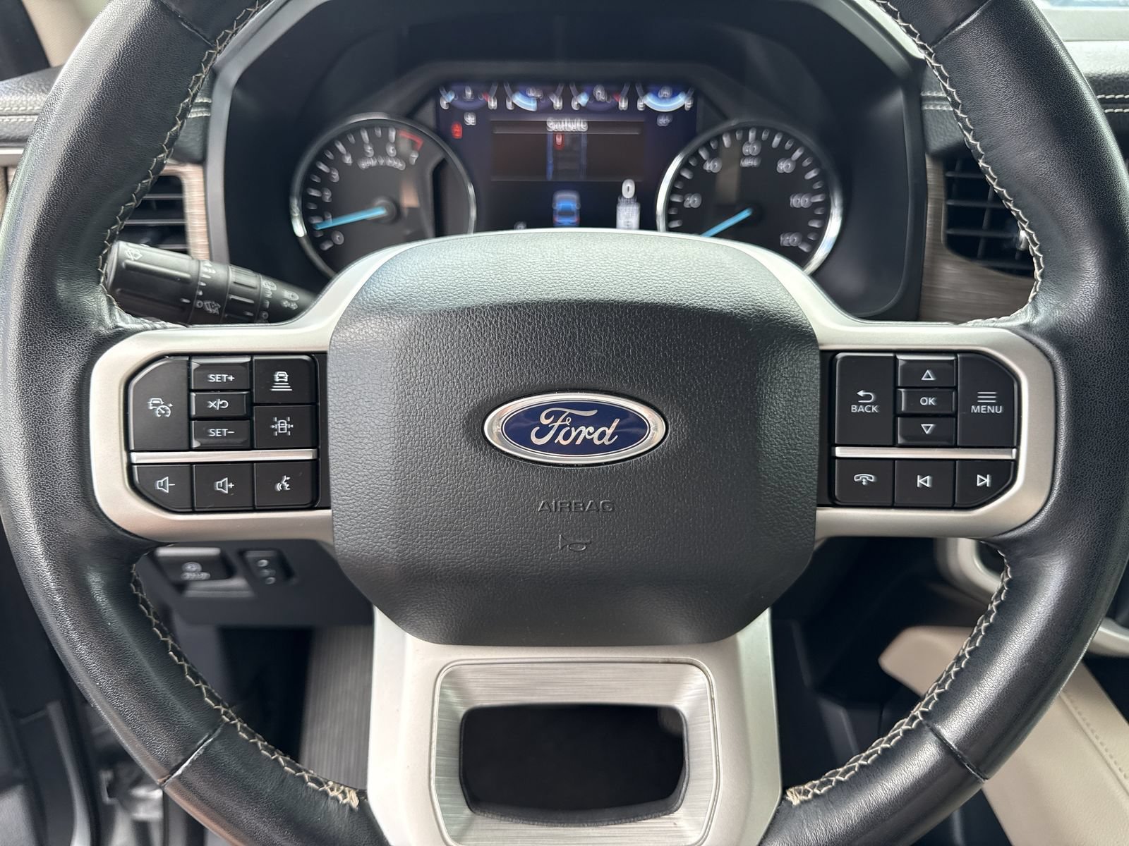 Certified 2024 Ford Expedition Max Limited RWD image 36