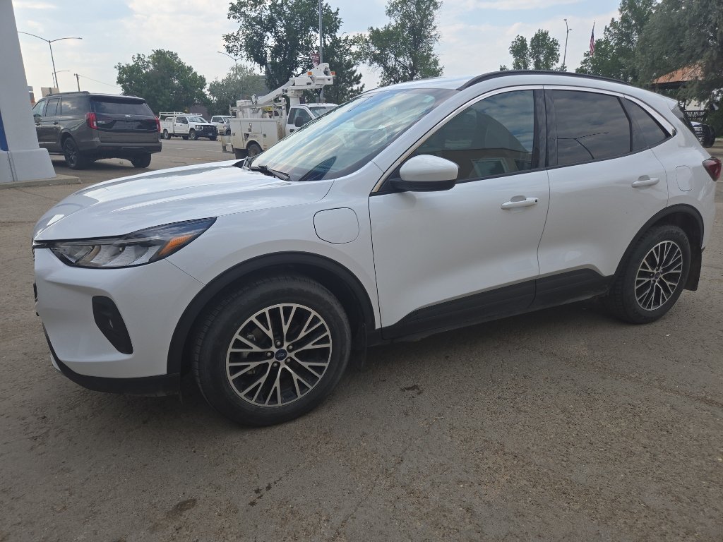 Certified 2023 Ford Escape SE FWD image 1