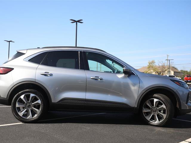 Certified 2024 Ford Escape Platinum AWD/4WD image 6