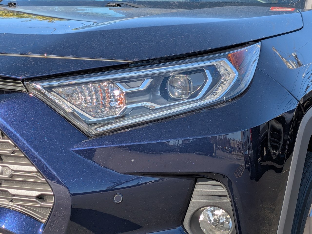 Used 2020 Toyota RAV4 Limited w/ Limited Grade Weather Package AWD/4WD image 10