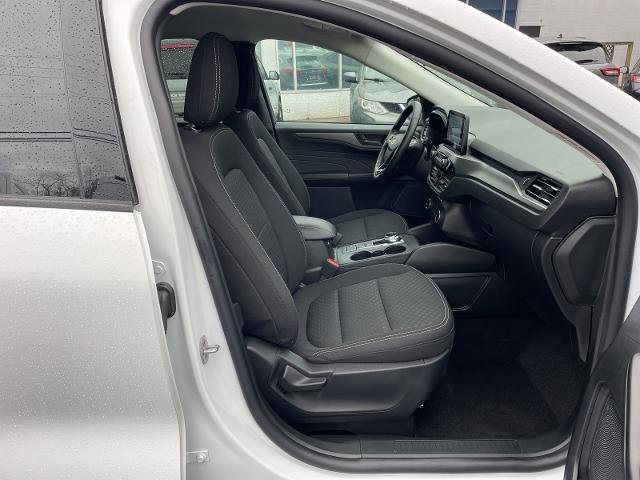 Certified 2025 Ford Escape Active w/ Cold Weather Package image 11