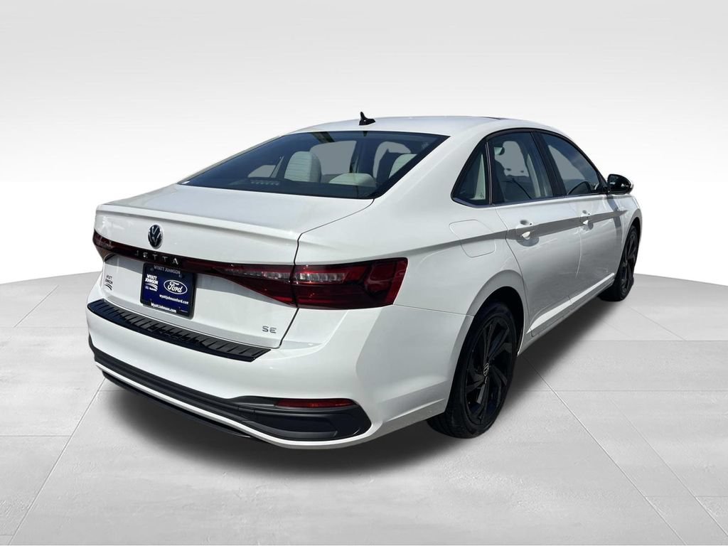 Used 2026 Volkswagen Jetta SE FWD video 3