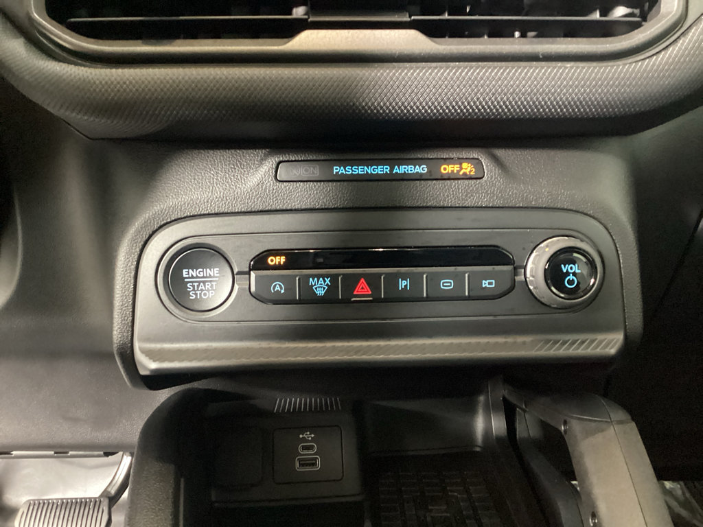 Certified 2025 Ford Bronco Sport Badlands w/ Badlands Tech Package AWD/4WD image 26