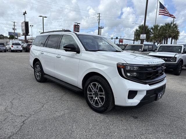 Certified 2025 Ford Expedition Active AWD/4WD image 16