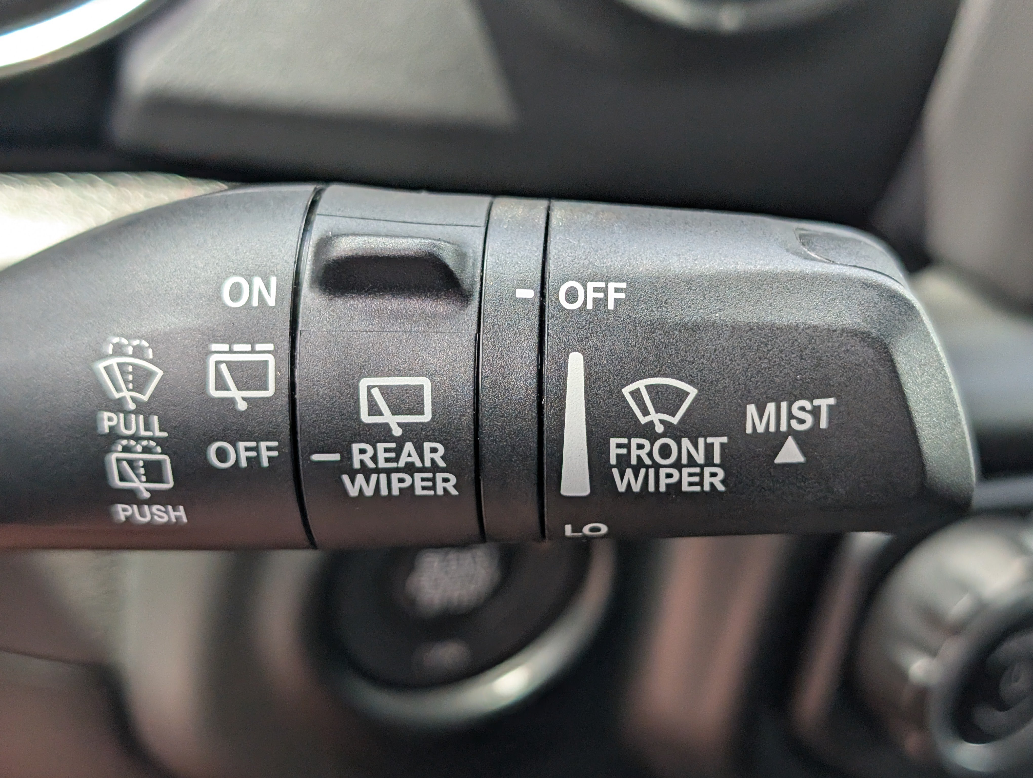 Used 2021 Jeep Wrangler Unlimited Sahara AWD/4WD image 27