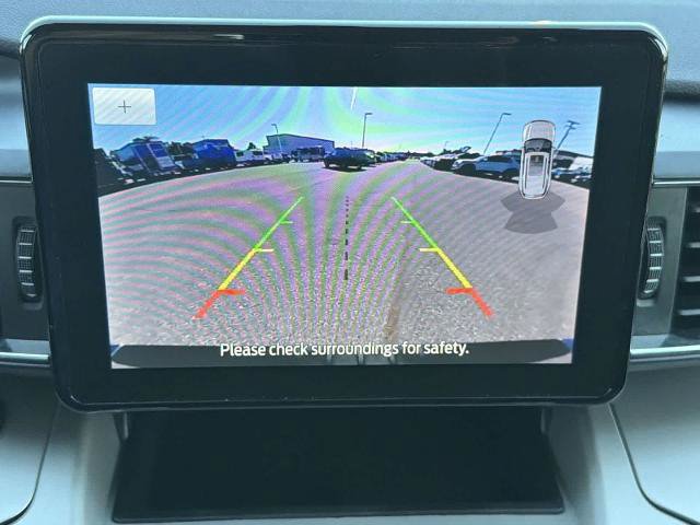 Certified 2023 Ford Explorer XLT w/ Equipment Group 202A AWD/4WD image 29