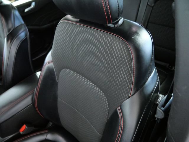 Certified 2023 Ford Escape ST-Line w/ Tech Pack #1 AWD/4WD image 17