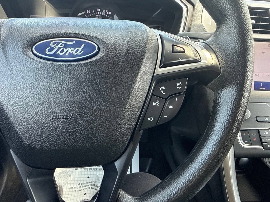 Certified 2020 Ford Fusion SE AWD/4WD image 29