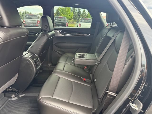 Used 2021 Cadillac XT5 Premium Luxury w/ LPO, Floor Liner Package AWD/4WD image 10