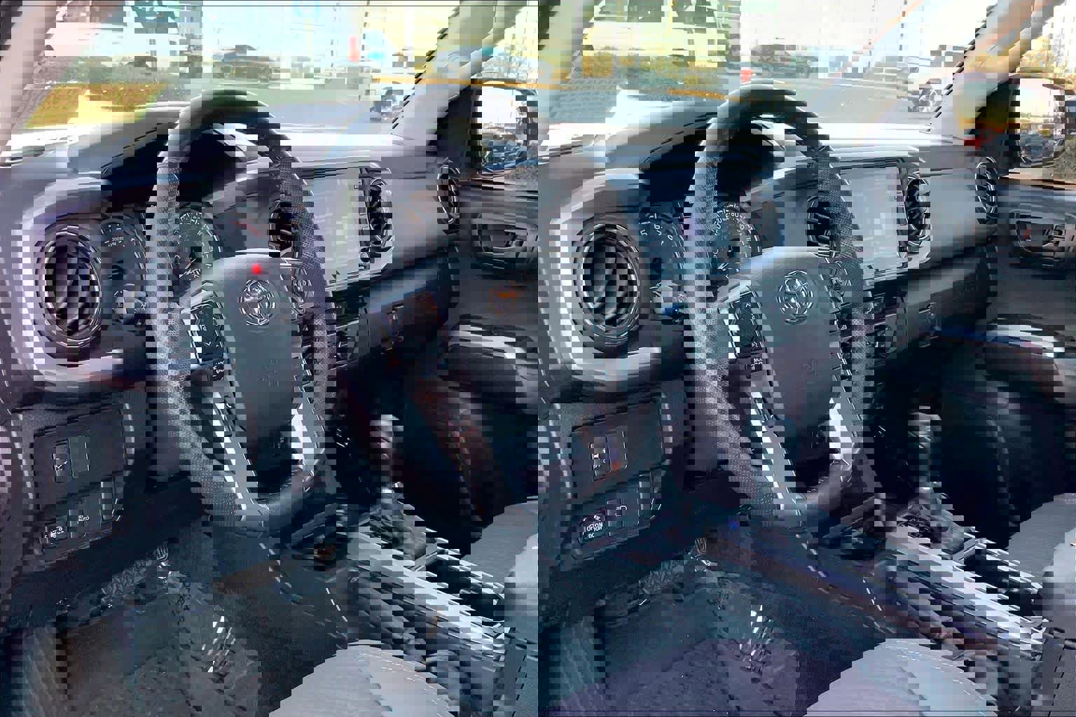 Used 2023 Toyota Tacoma SR5 w/ Technology Package image 17