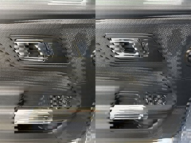 Certified 2024 Ford Mustang Convertible image 5