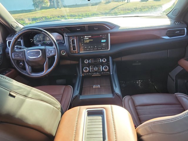 Used 2023 GMC Yukon Denali Ultimate image 22