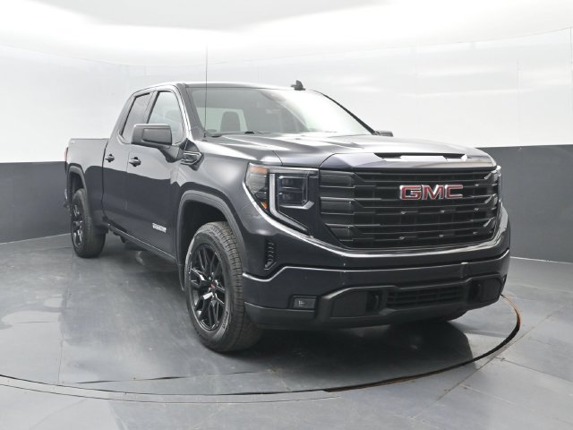 Used 2024 GMC Sierra 1500 Elevation AWD/4WD image 2