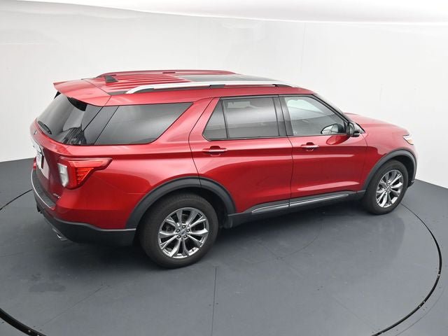 Certified 2022 Ford Explorer Limited w/ Equipment Group 301A AWD/4WD image 33