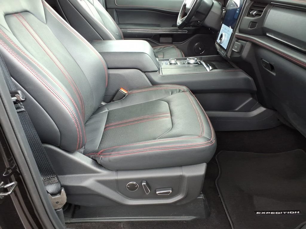Certified 2023 Ford Expedition Limited AWD/4WD image 8